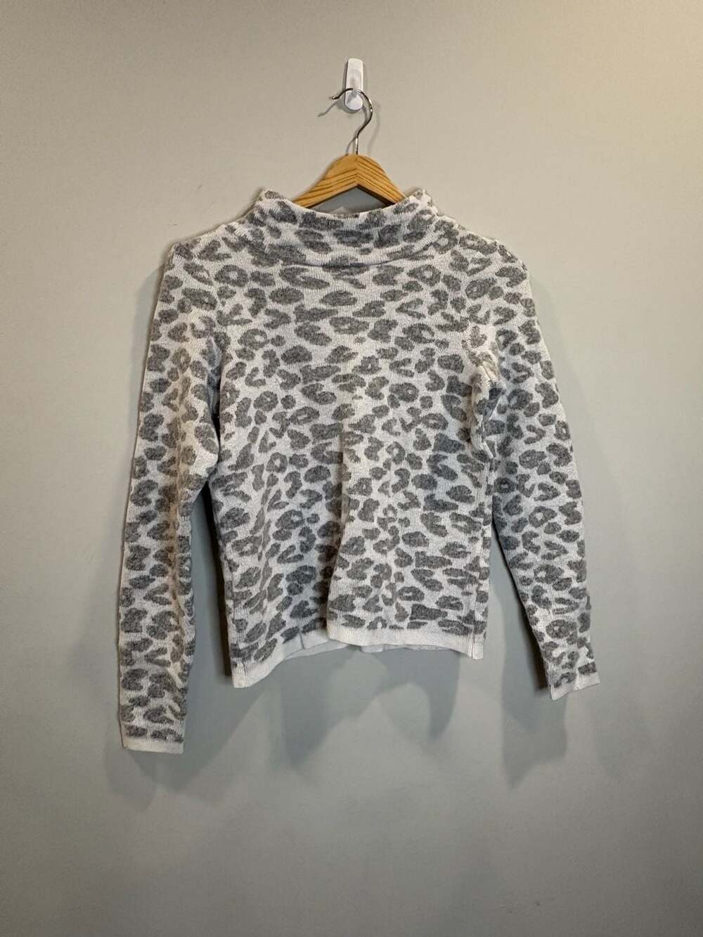 LOFT Petites Gray White Leopard Print Mock Neck Sweater XXSP